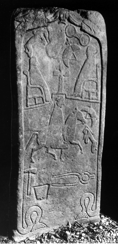 Dunfallandy | Pictish sculpted stone | The Picts | Wee Guide | Duncan Jones| Goblinshead | 9781899874125