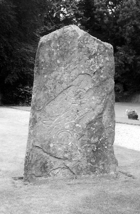 Glamis Manse | Pictish sculpted stone | The Picts | Wee Guide | Duncan Jones| Goblinshead | 9781899874125